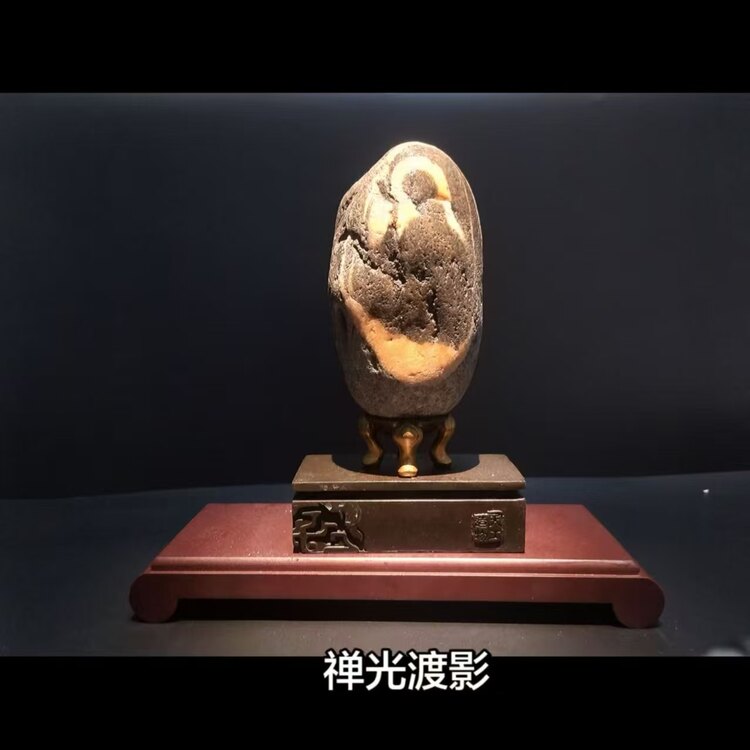 禅意画面人物奇石摆件